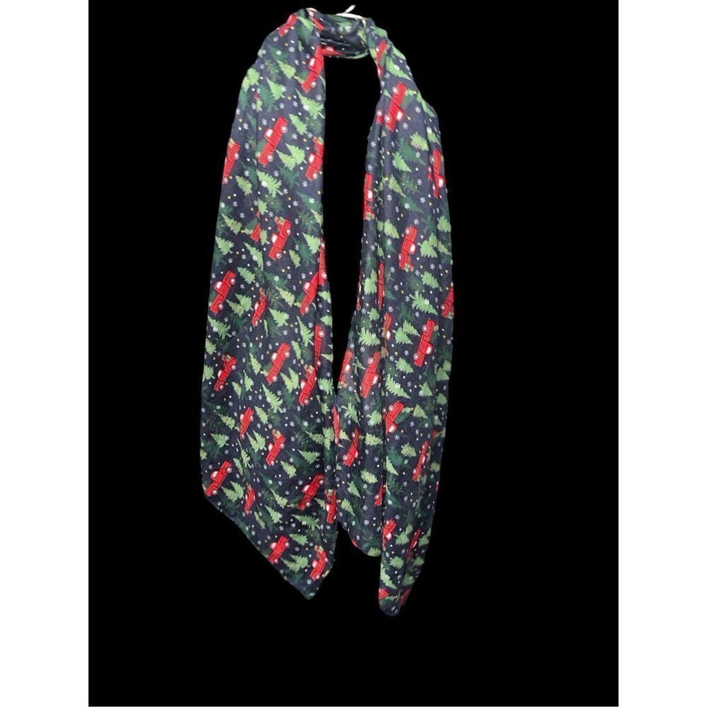 NEW WITH TAGS EST. 1946 Soft (not flannel) in winter print and colors- OS multic